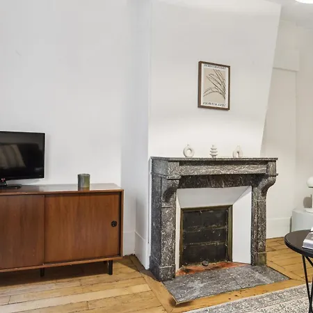 Apartment Bnbnook - Cozy 1br By Louvre, Opera, & Le Marais